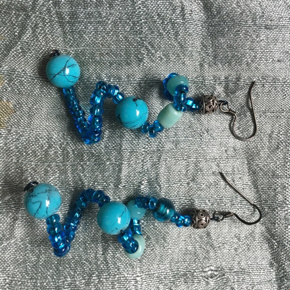 Handmade bead earrings - Picture 2 of 8